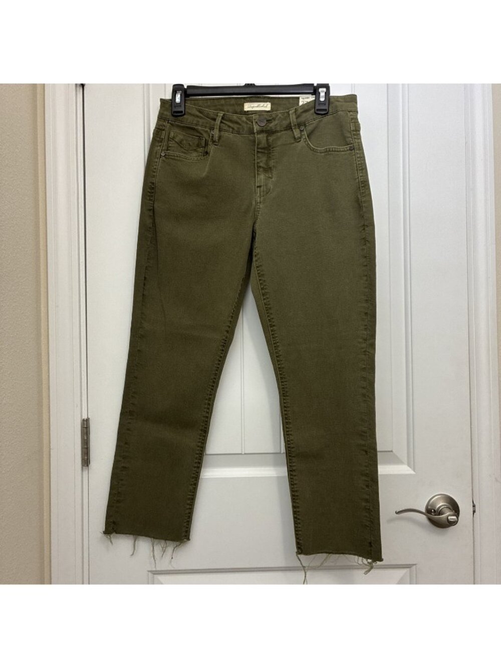 Unpublished Jeans HAYDEN Cropped Girlfriend Jeans Green 30” x 24” Rise Is 9”